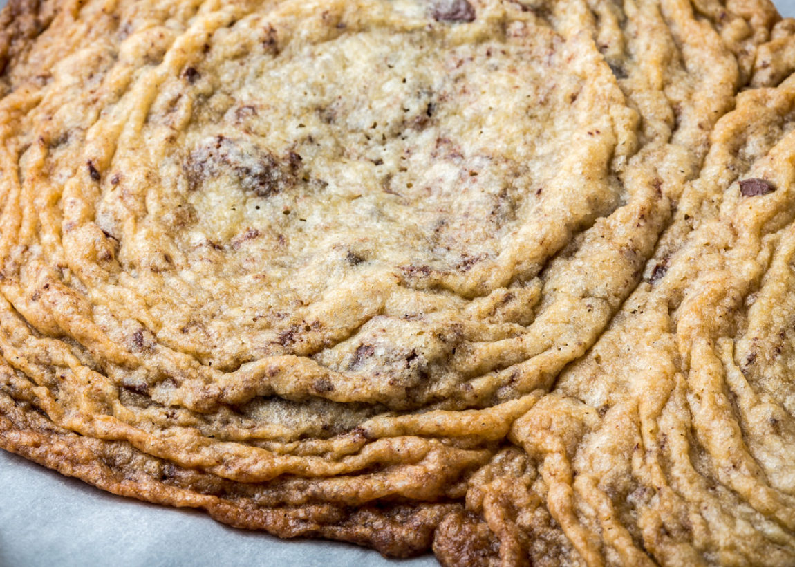 pan-banging chocolate chip cookies