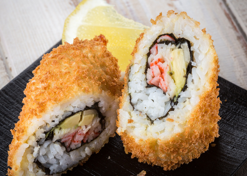 Crunchy Roll Sushi Recipe (California Roll) Chefjar